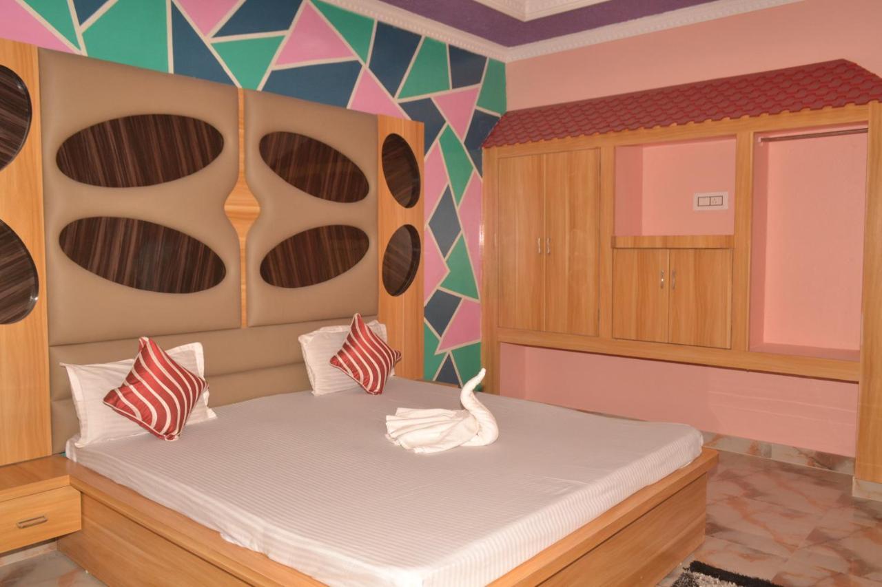 Hotel Golden Palace Kendrapara Esterno foto