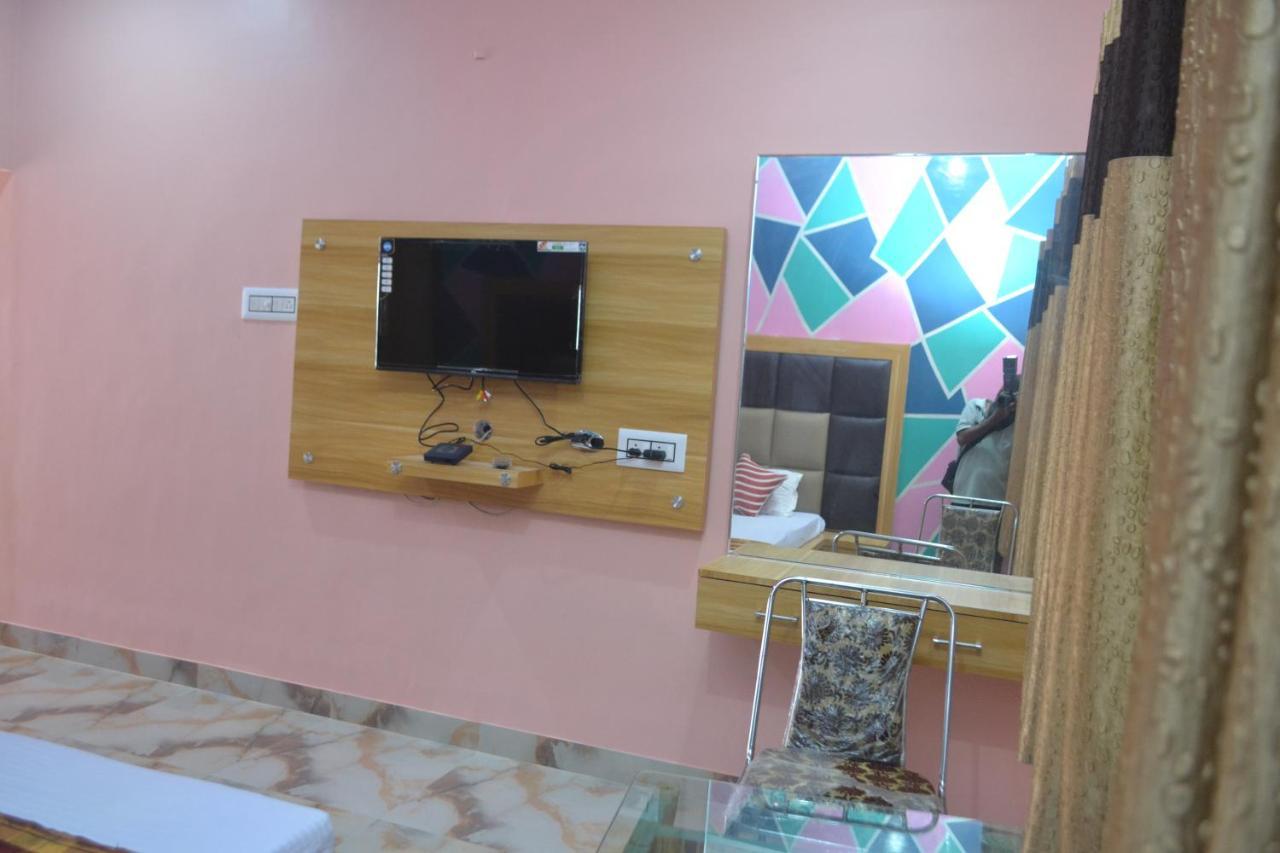 Hotel Golden Palace Kendrapara Esterno foto